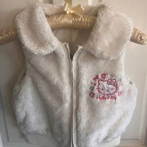 Hello kitty faux fur white vest